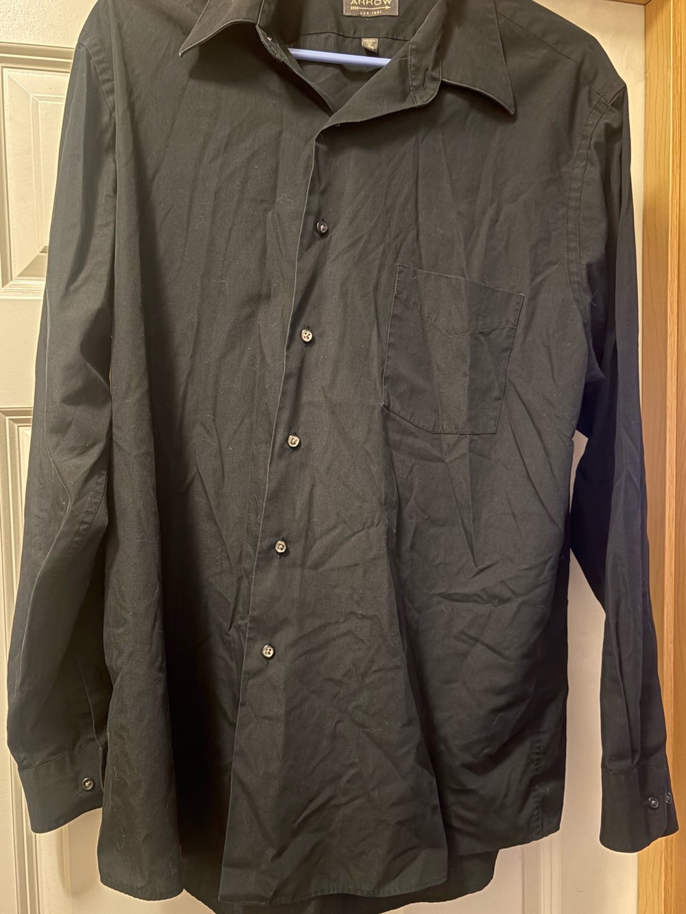 Arrow Classic Fit Men's Long Sleeve Button-up Size Large 16- 34/35